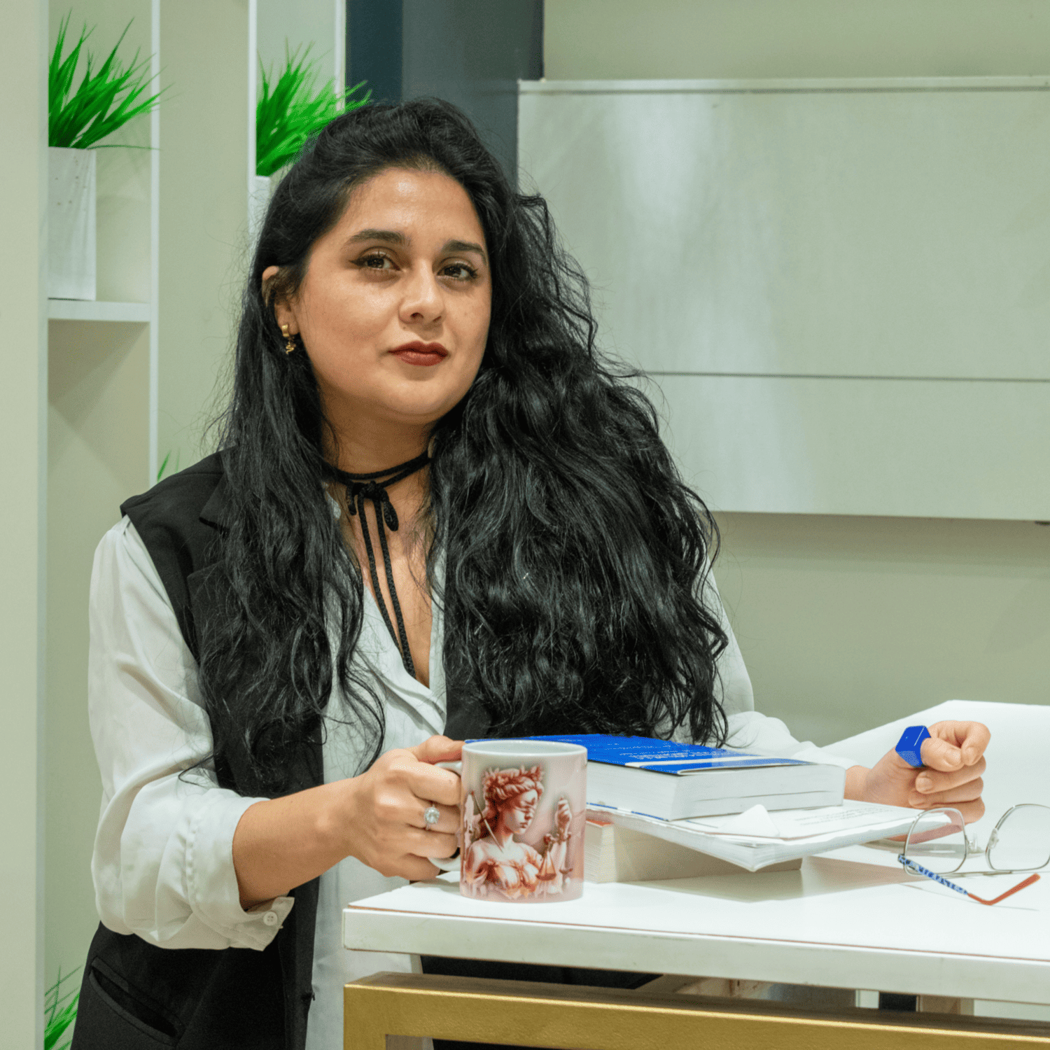 Abogada Victoria Luján Saavedra